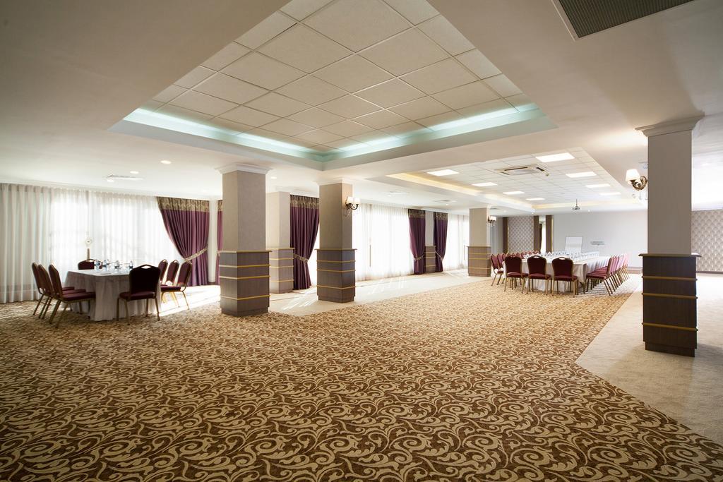 Spilos Hotel Маниса Экстерьер фото