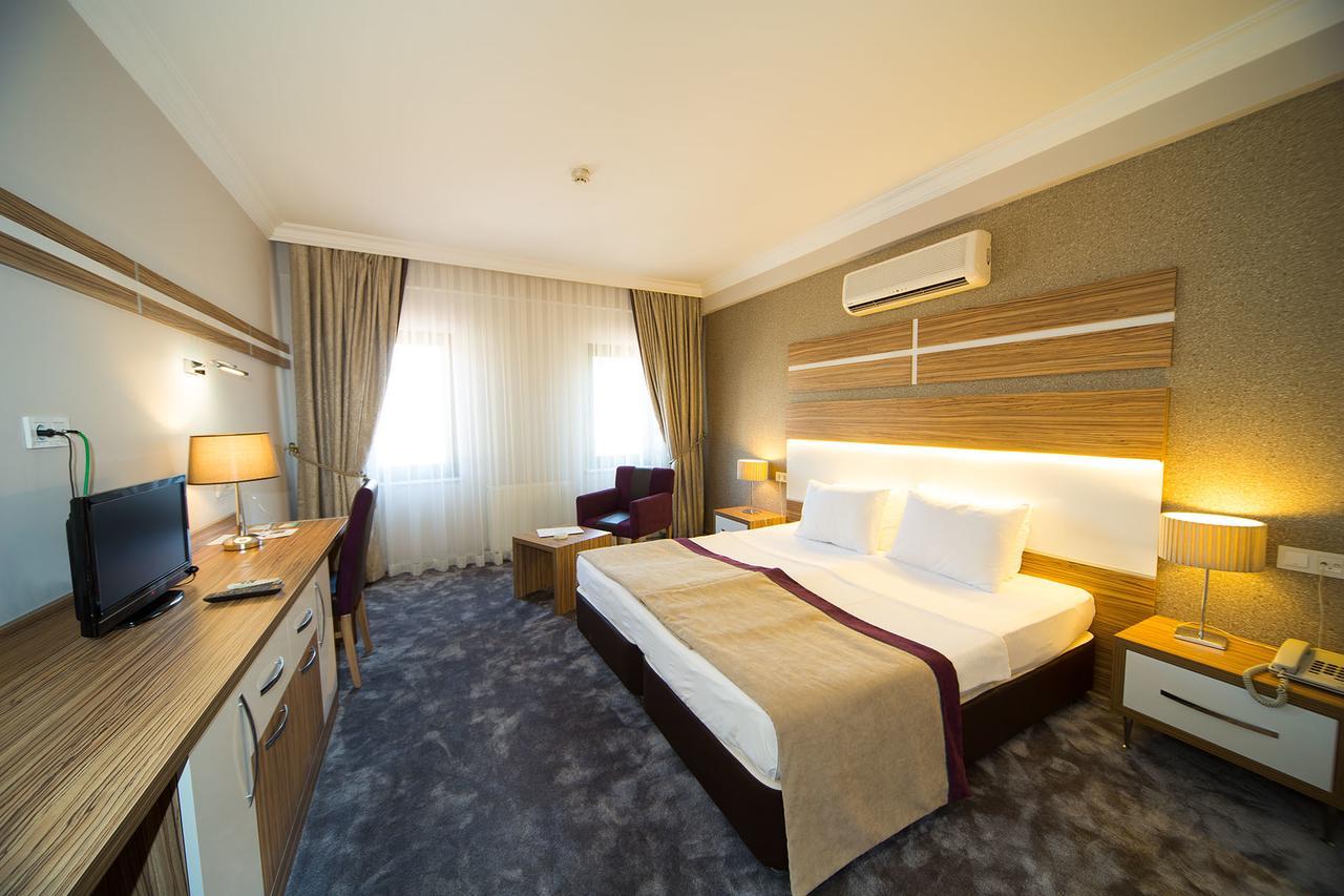 Spilos Hotel Маниса Экстерьер фото