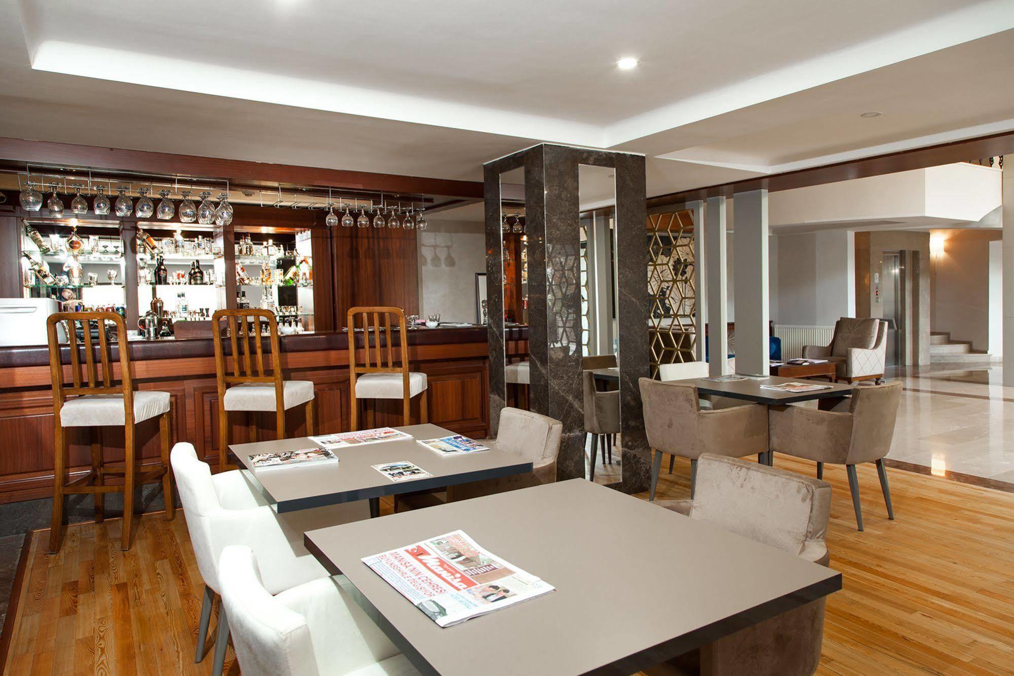 Spilos Hotel Маниса Экстерьер фото