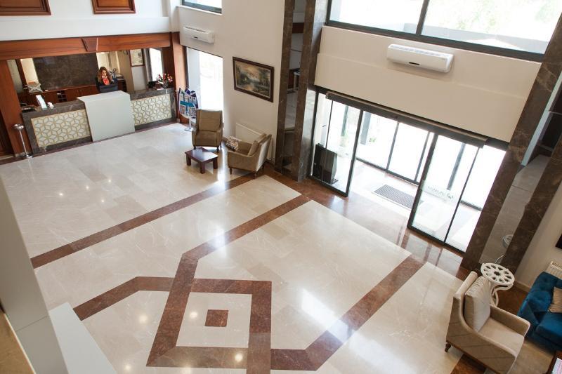 Spilos Hotel Маниса Экстерьер фото